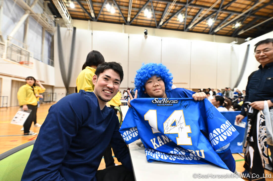 ブースタークラブ会員限定イベント「クリスマスサイン会」